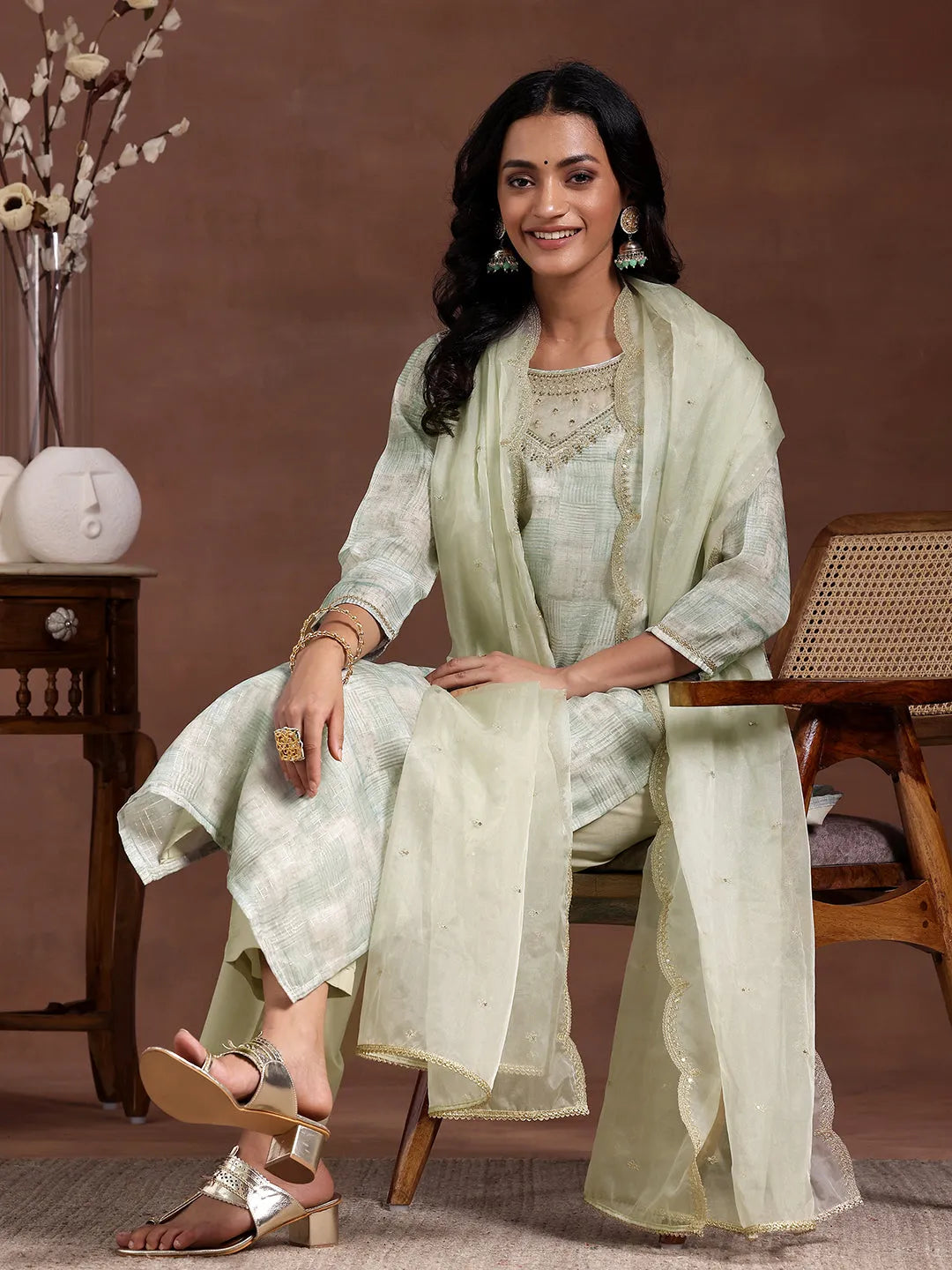 Green Printed Organza Straight Suit With Dupatta


