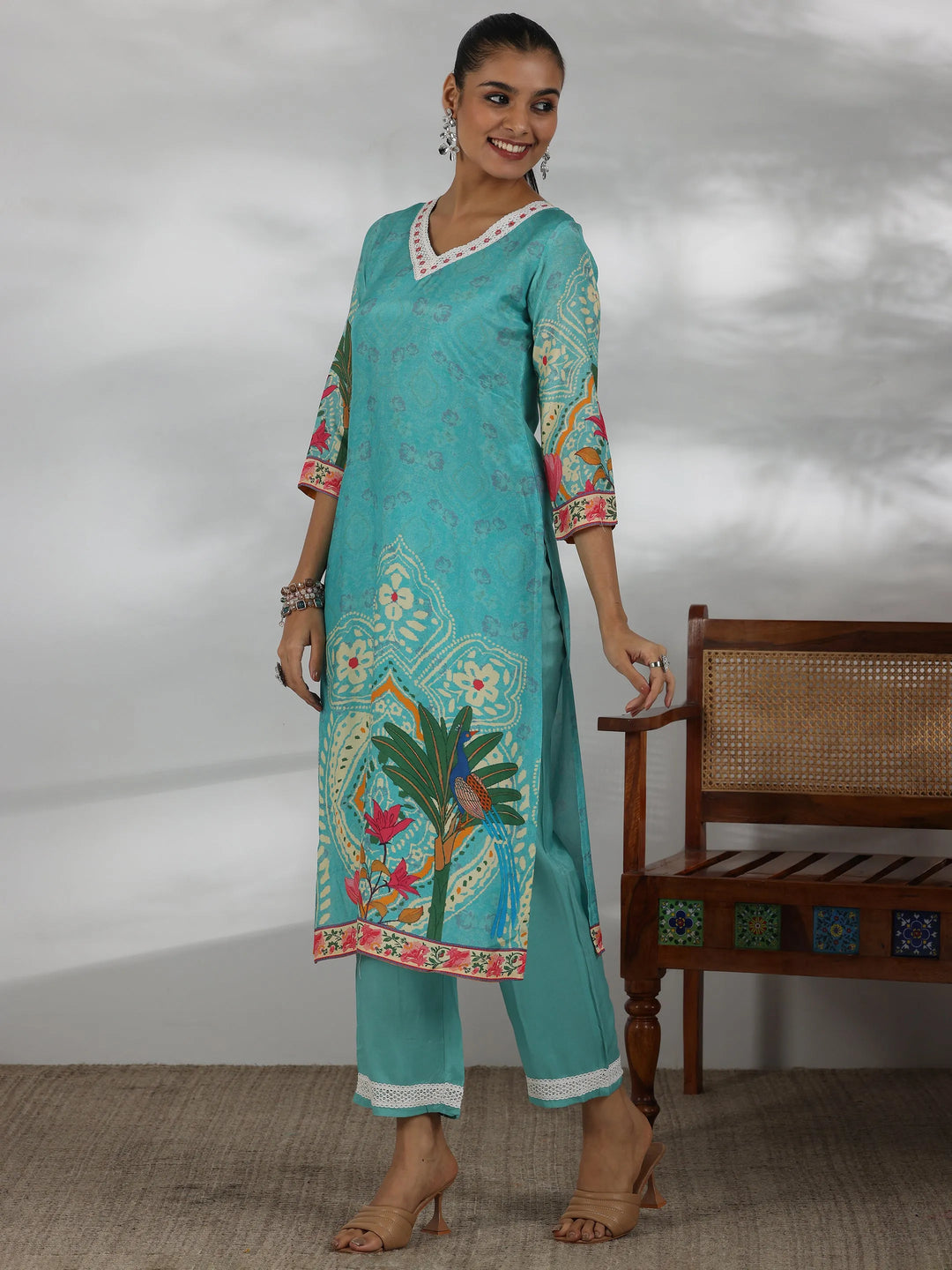  Turquoise Printed Muslin Straight Suit With Dupatta 