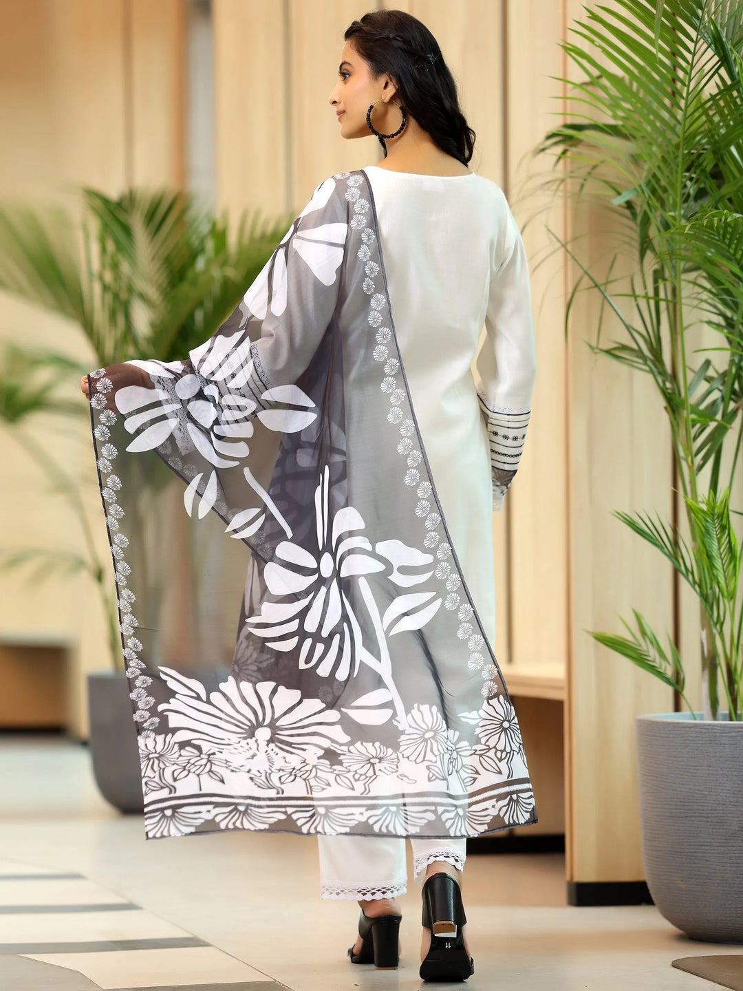  White Solid Silk Blend Straight Suit With Dupatta 