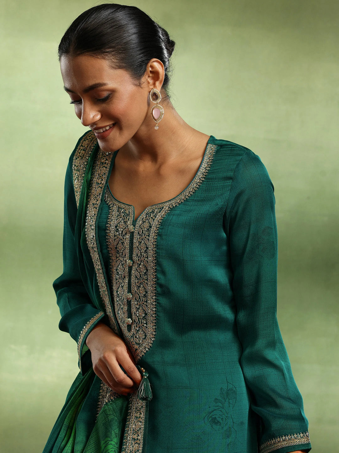 Green Yoke Design Silk Blend Straight Suit With Dupatta 