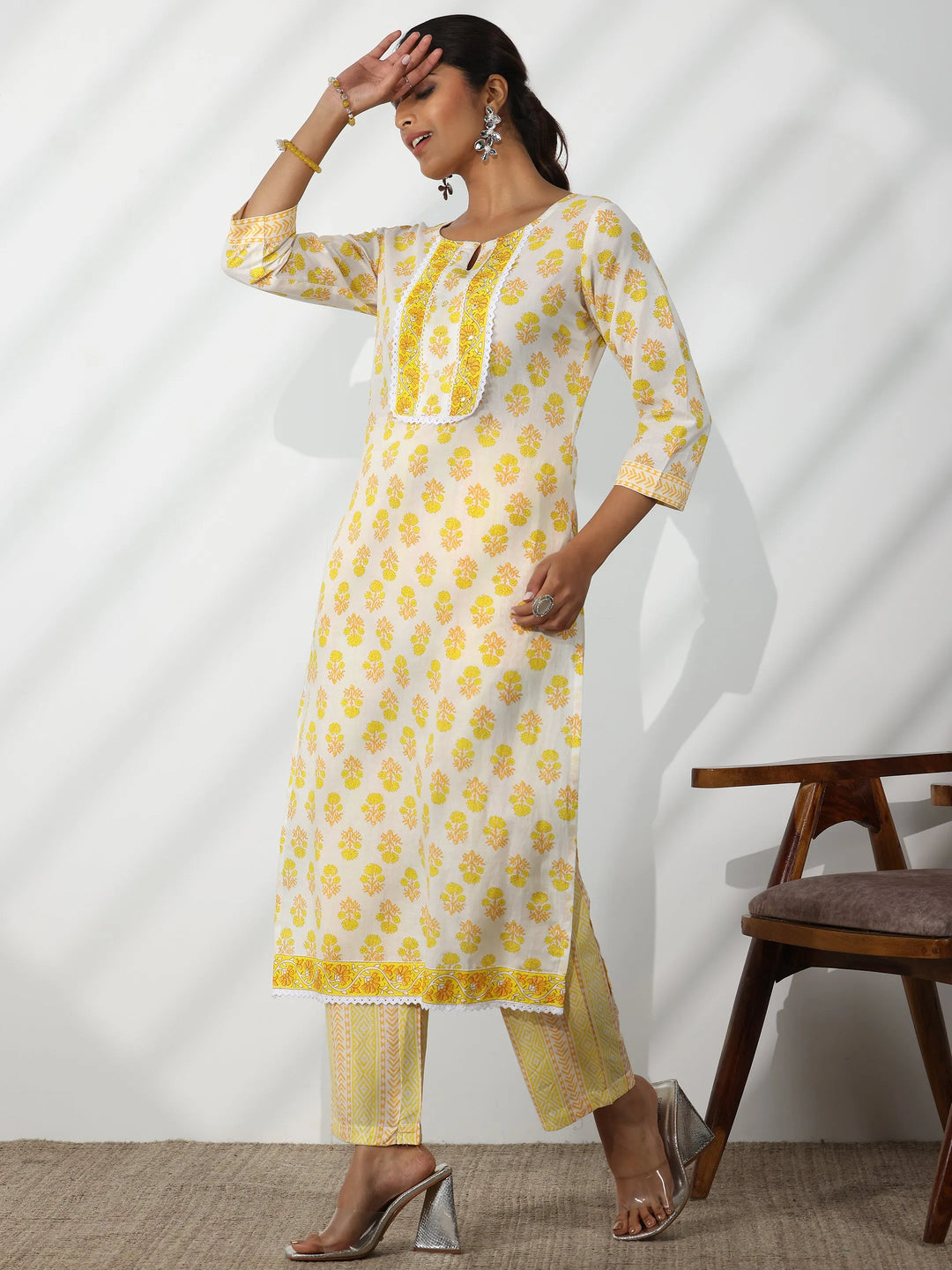  Off White Printed Cotton Straight Suit With Dupatta 