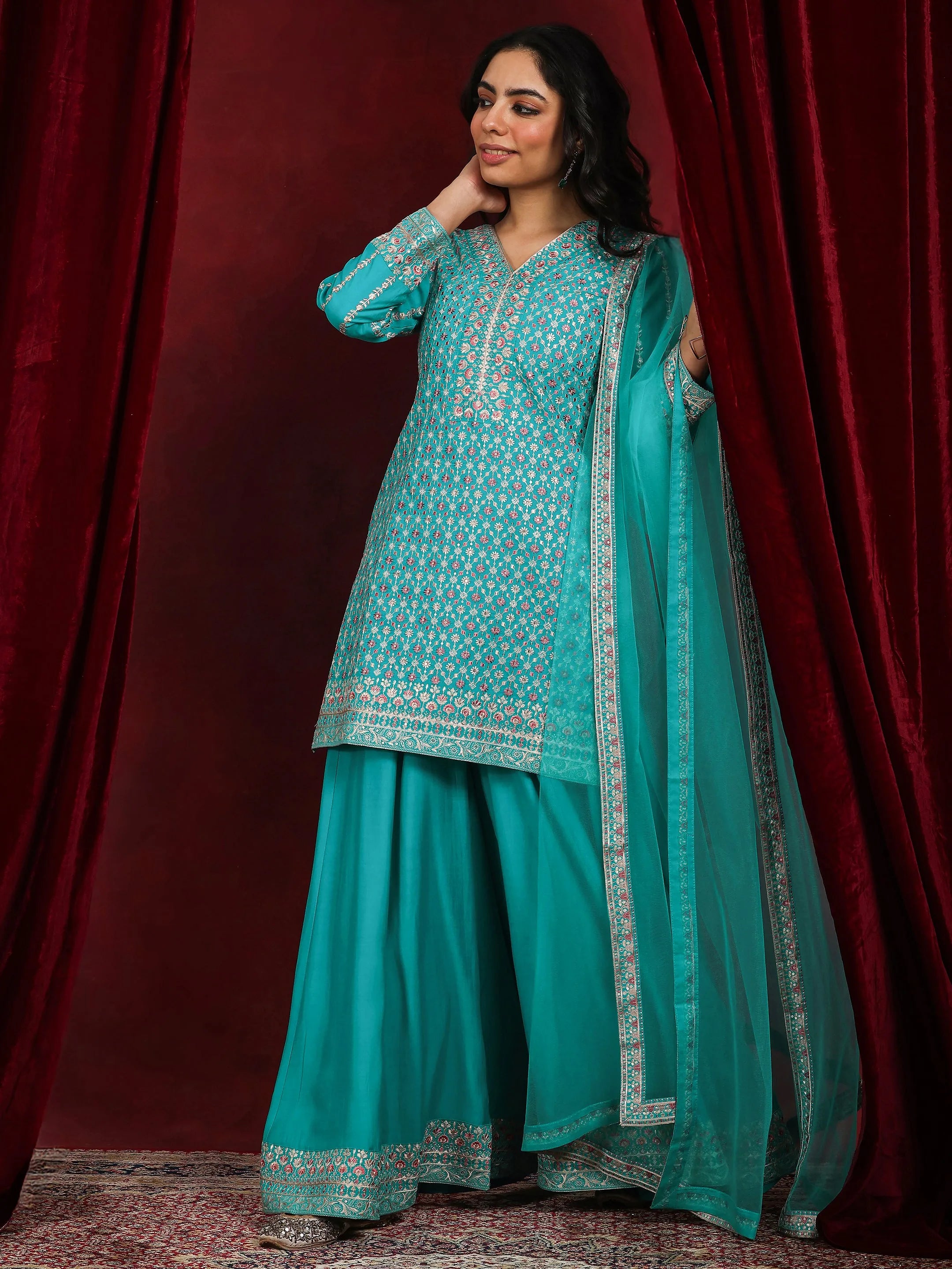 Libas Art Green Embroidered Silk Blend Straight Suit With Dupatta-picture-11