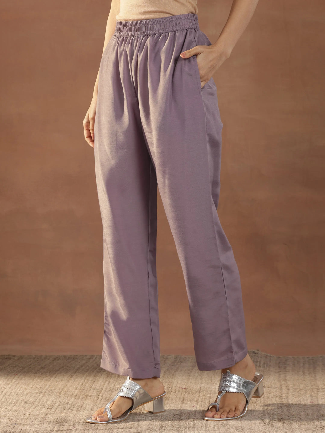  Mauve Embroidered Silk Blend Straight Suit Set With Dupatta 