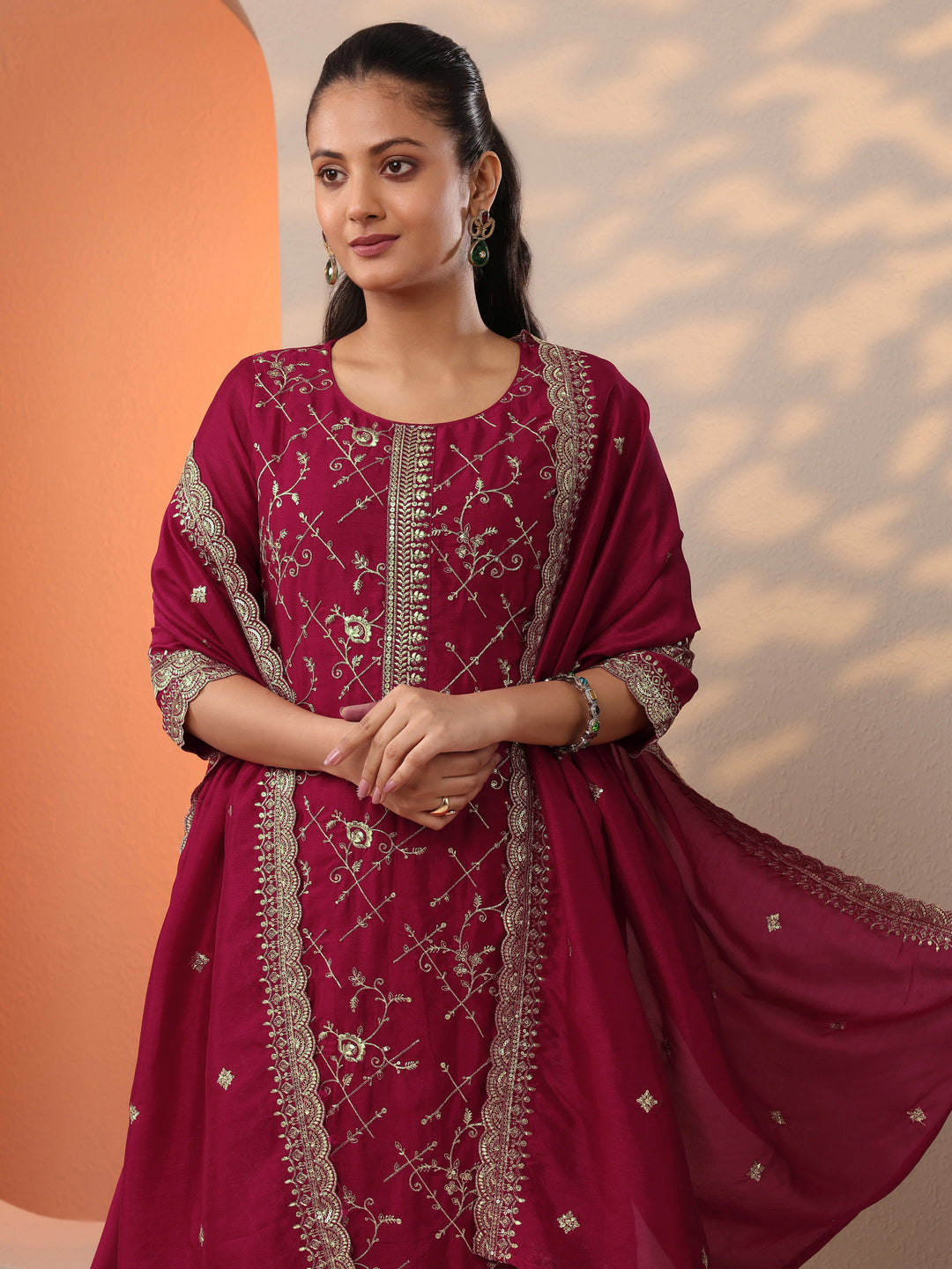 Red Embroidered Silk Blend Straight Suit Set With Dupatta