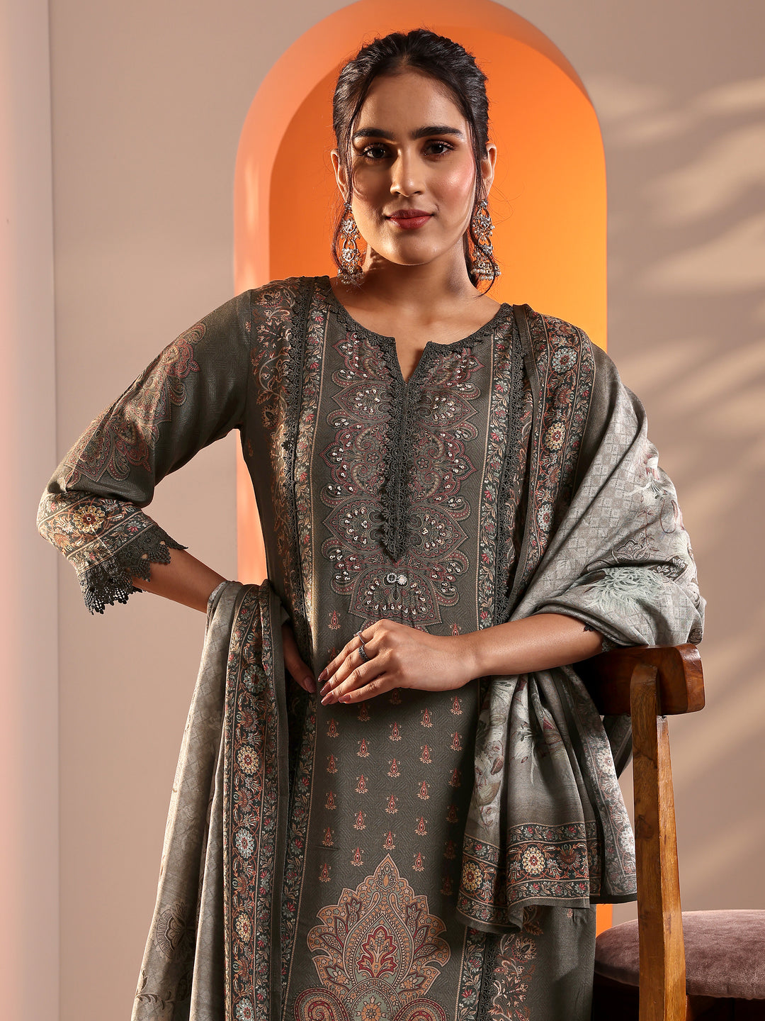  Grey Printed Muslin Straight Suit Set With Dupatta 