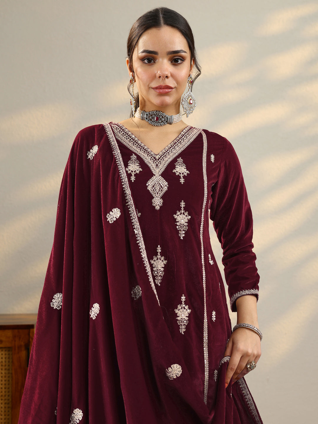  Tejasvini Maroon Embroidered Velvet Straight Suit Set With Dupatta 