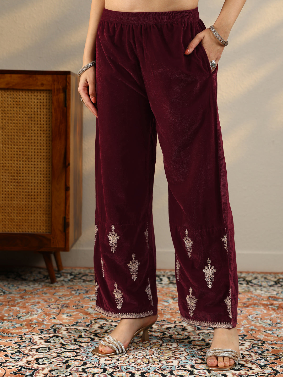  Tejasvini Maroon Embroidered Velvet Straight Suit Set With Dupatta 