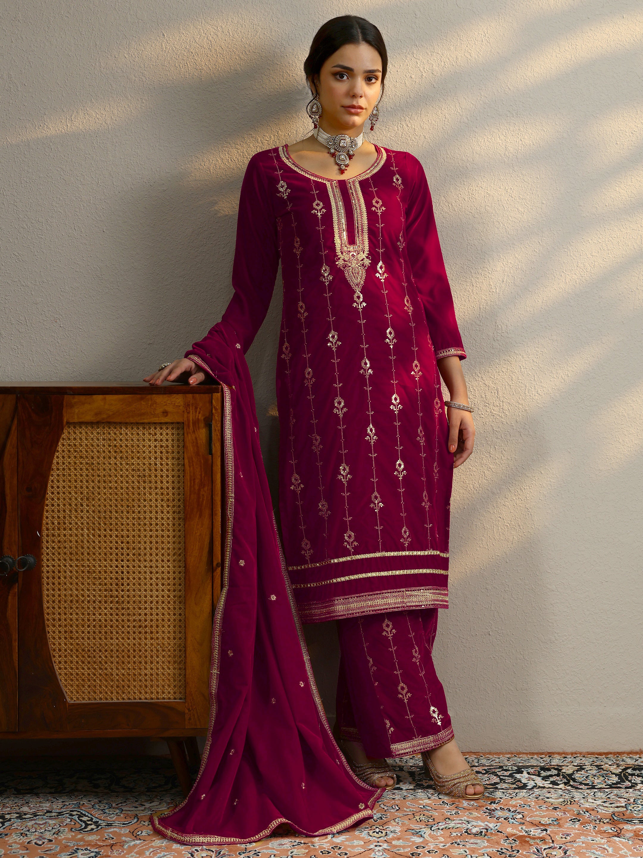 Red Embroidered Velvet Straight Suit Set With Dupatta-image-49