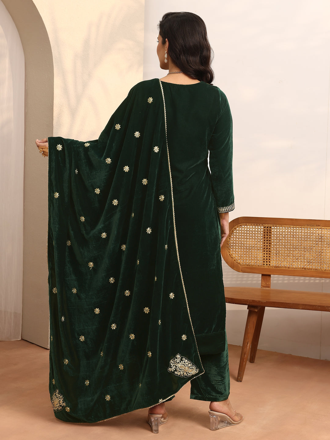  Green Embroidered Velvet Straight Suit Set With Dupatta 