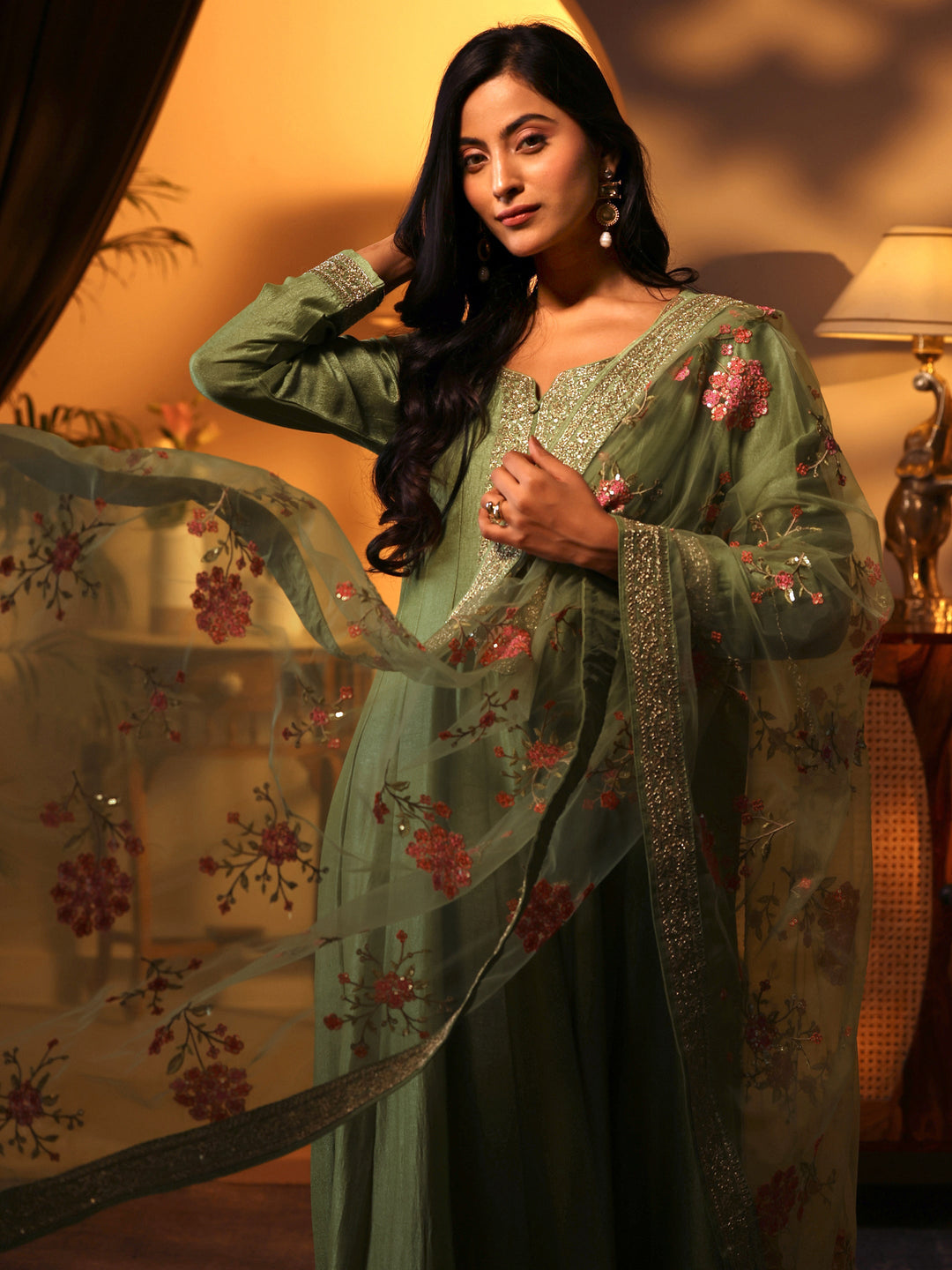  Libas Art Green Embroidered Silk Blend Anarkali Suit Set With Dupatta 