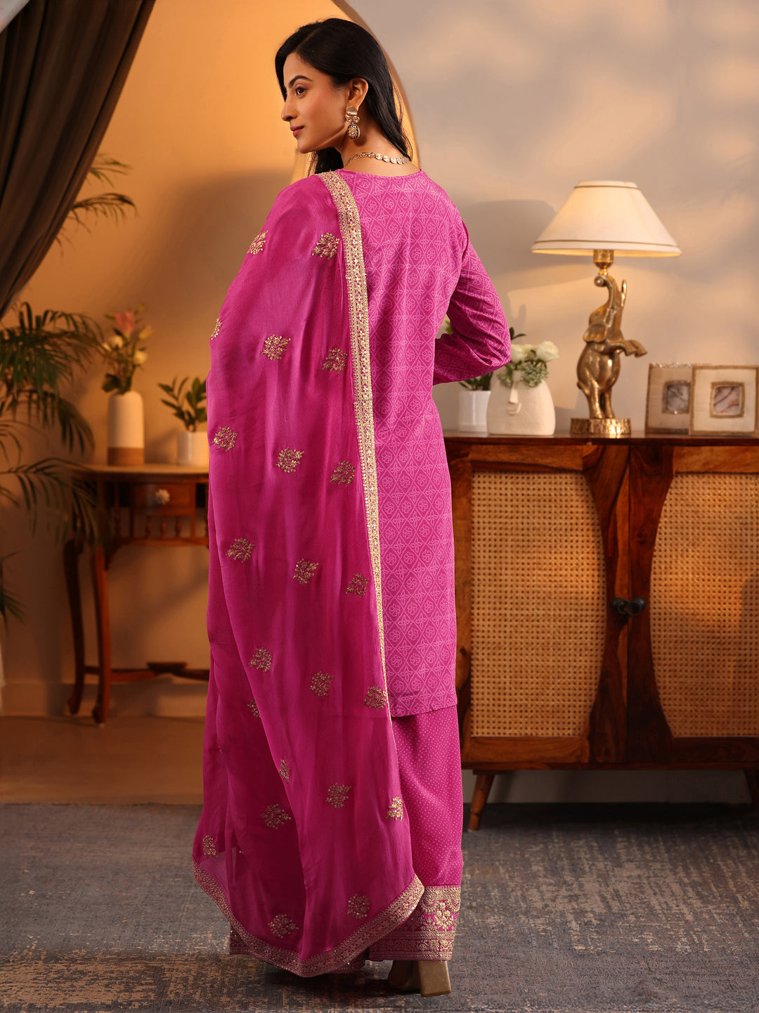  Libas Art Pink Embroidered Chinon Straight Suit Set With Dupatta 
