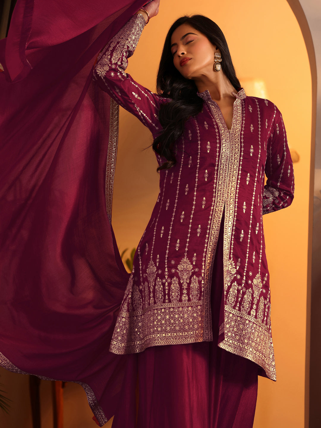  Libas Art Pink Embroidered Silk Blend Straight Suit Set With Dupatta 