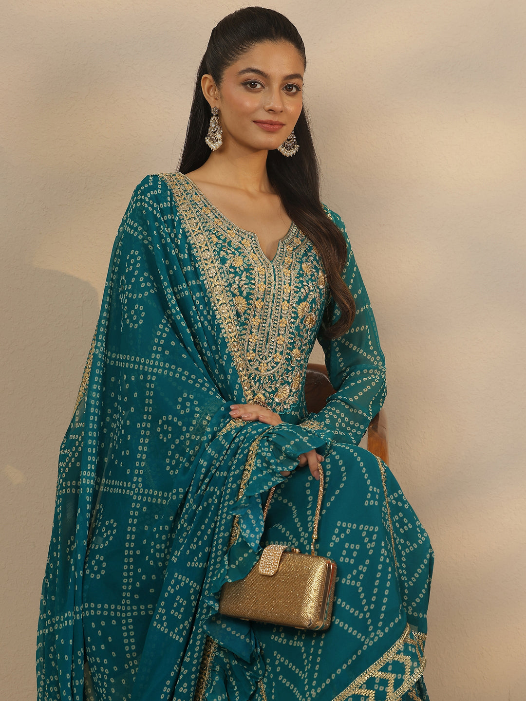 Libas Art Green Printed Georgette Straight Suit Set With Dupatta