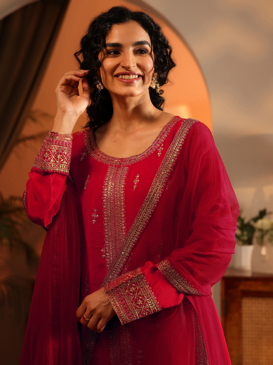  Libas Art Red Embroidered Silk Blend Straight Suit Set With Dupatta 