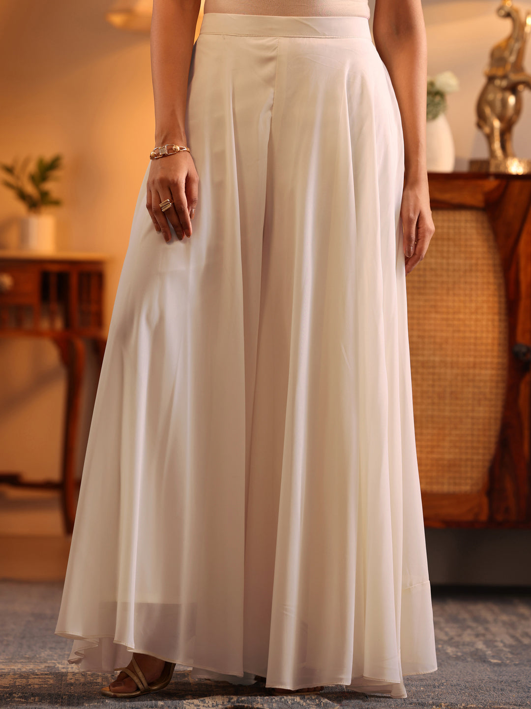  Libas Art White Embroidered Georgette Straight Suit Set With Dupatta 