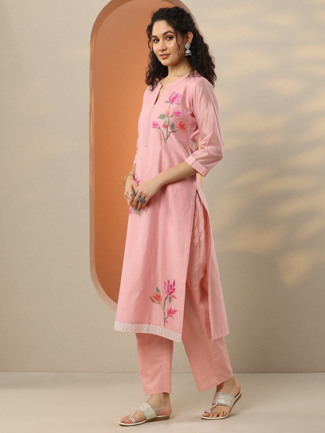  Pink Embroidered Silk Blend  Straight Suit Set With Dupatta 