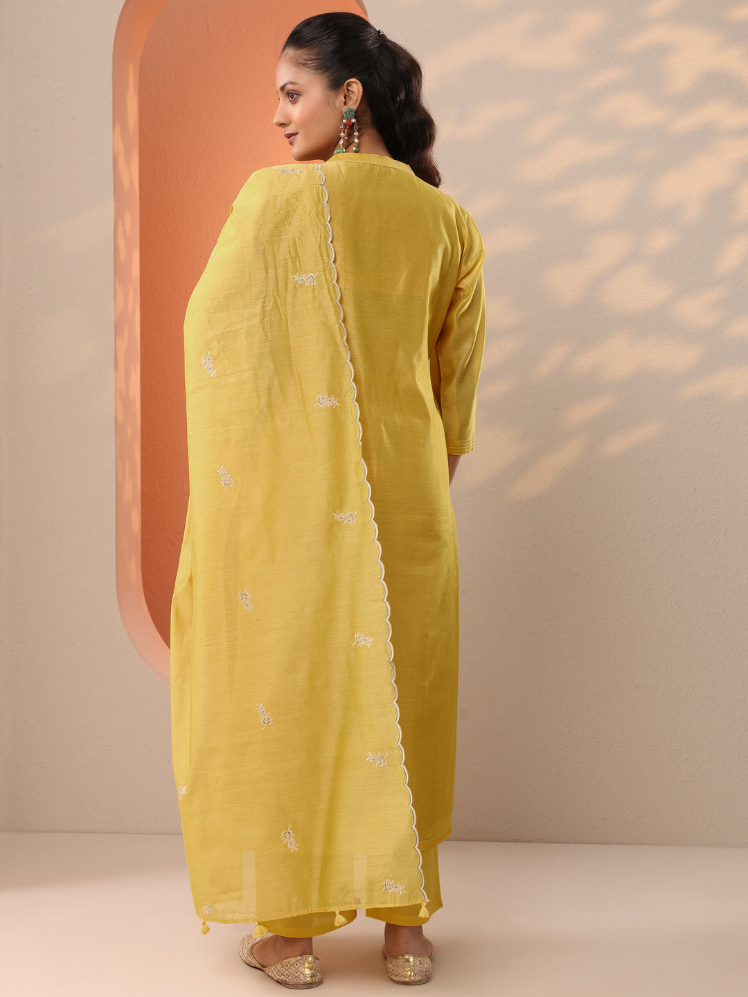  Yellow Embroidered Silk Blend Straight Suit Set With Dupatta 
