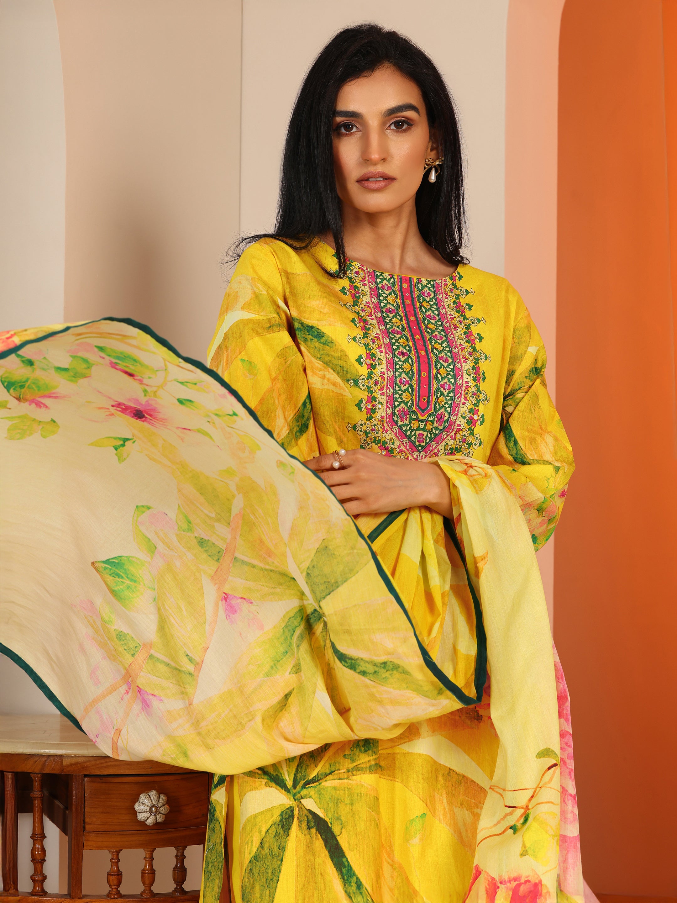libas Yellow Printed Cotton Straight Suit Set With Dupatta-picture-67