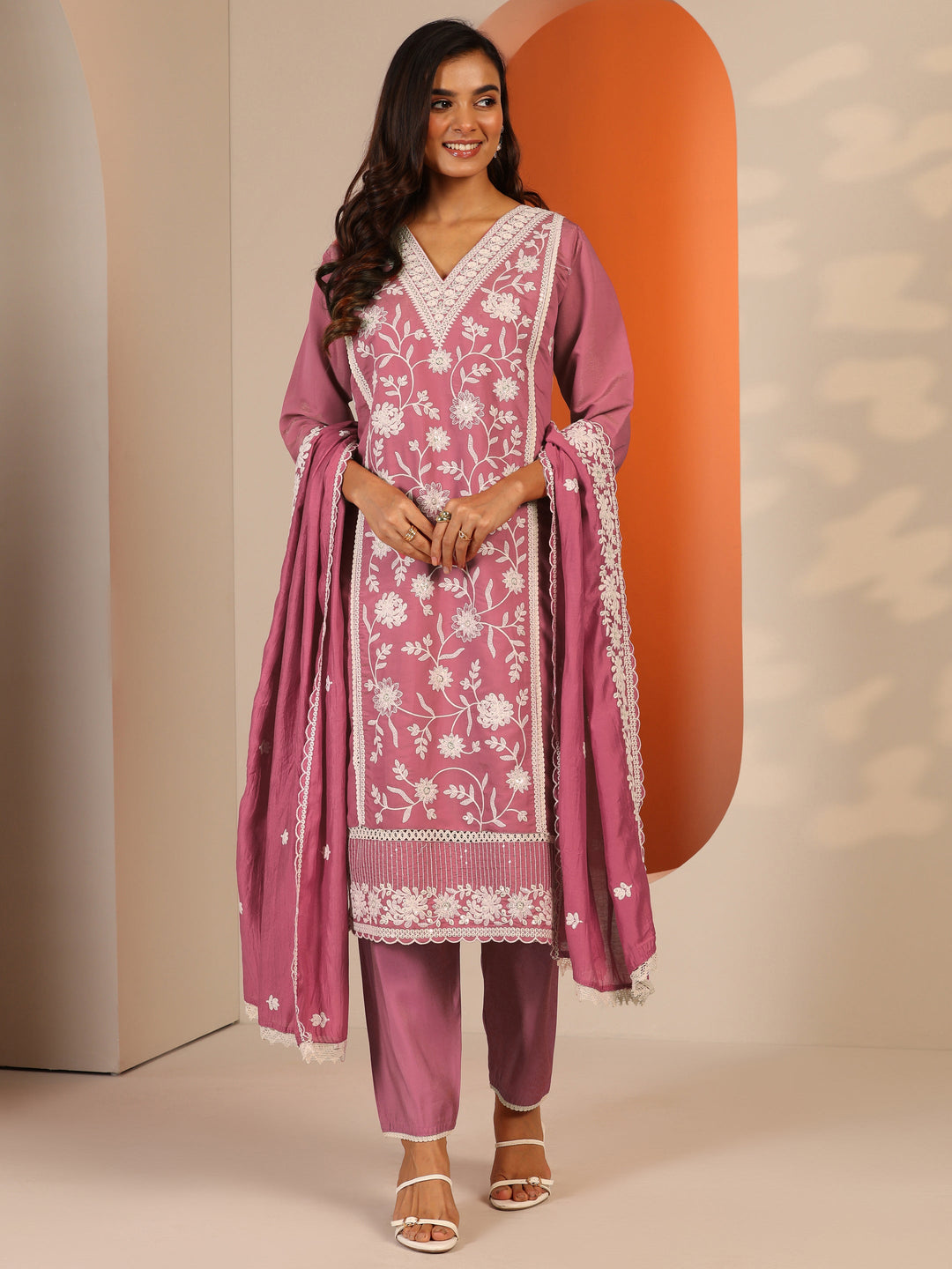  Pink Embroidered Silk Blend Straight Suit Set With Dupatta 