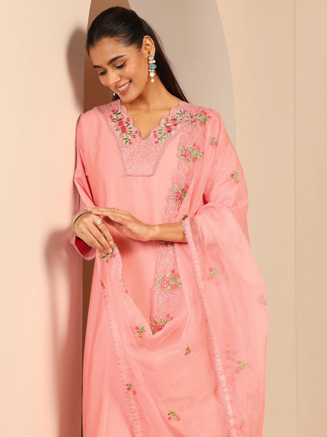  Peach Embroidered Silk Blend Straight Suit Set With Dupatta 