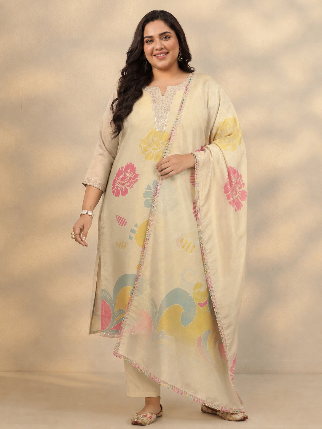 libas Plus Size Gold Abstract Printed Silk Blend Straight Suit Set-picture-33