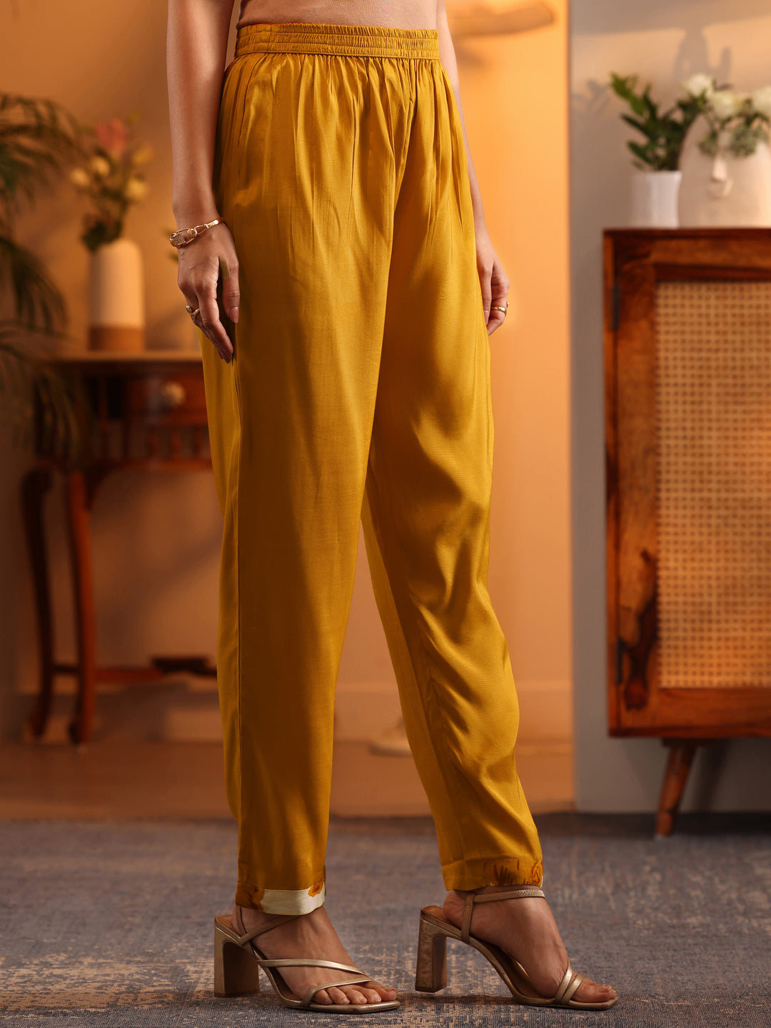  Libas Art Off White Printed Georgette Anarkali Suit Set With Dupatta 