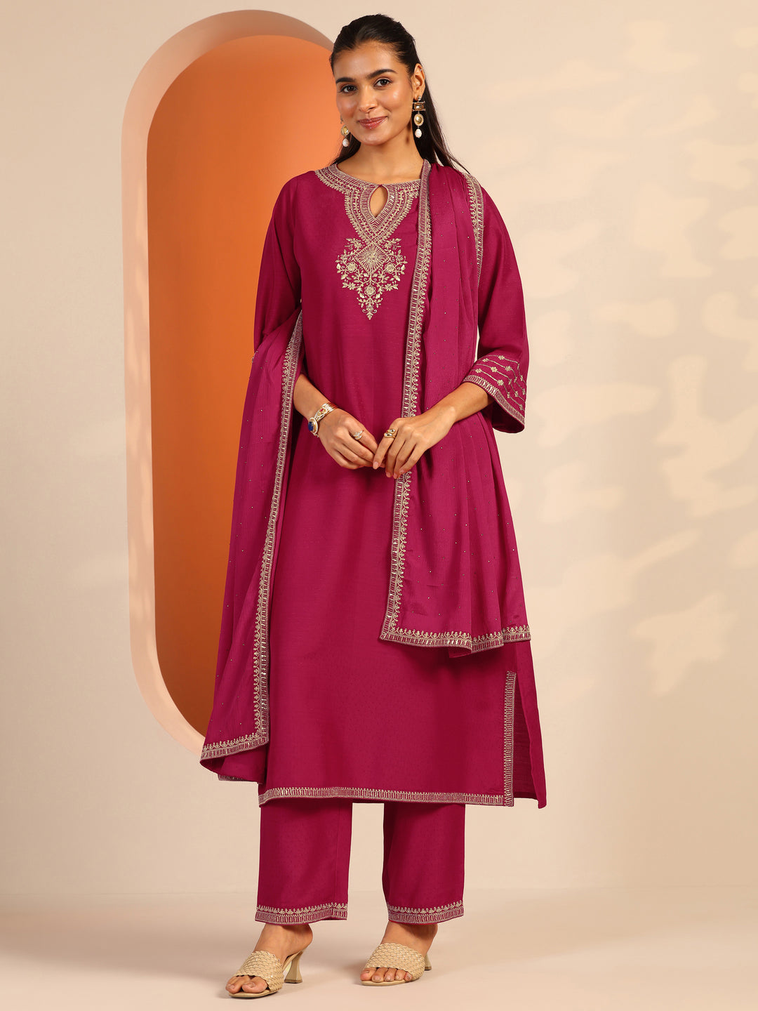  Pink Embroidered Silk Blend Straight Suit Set With Dupatta 