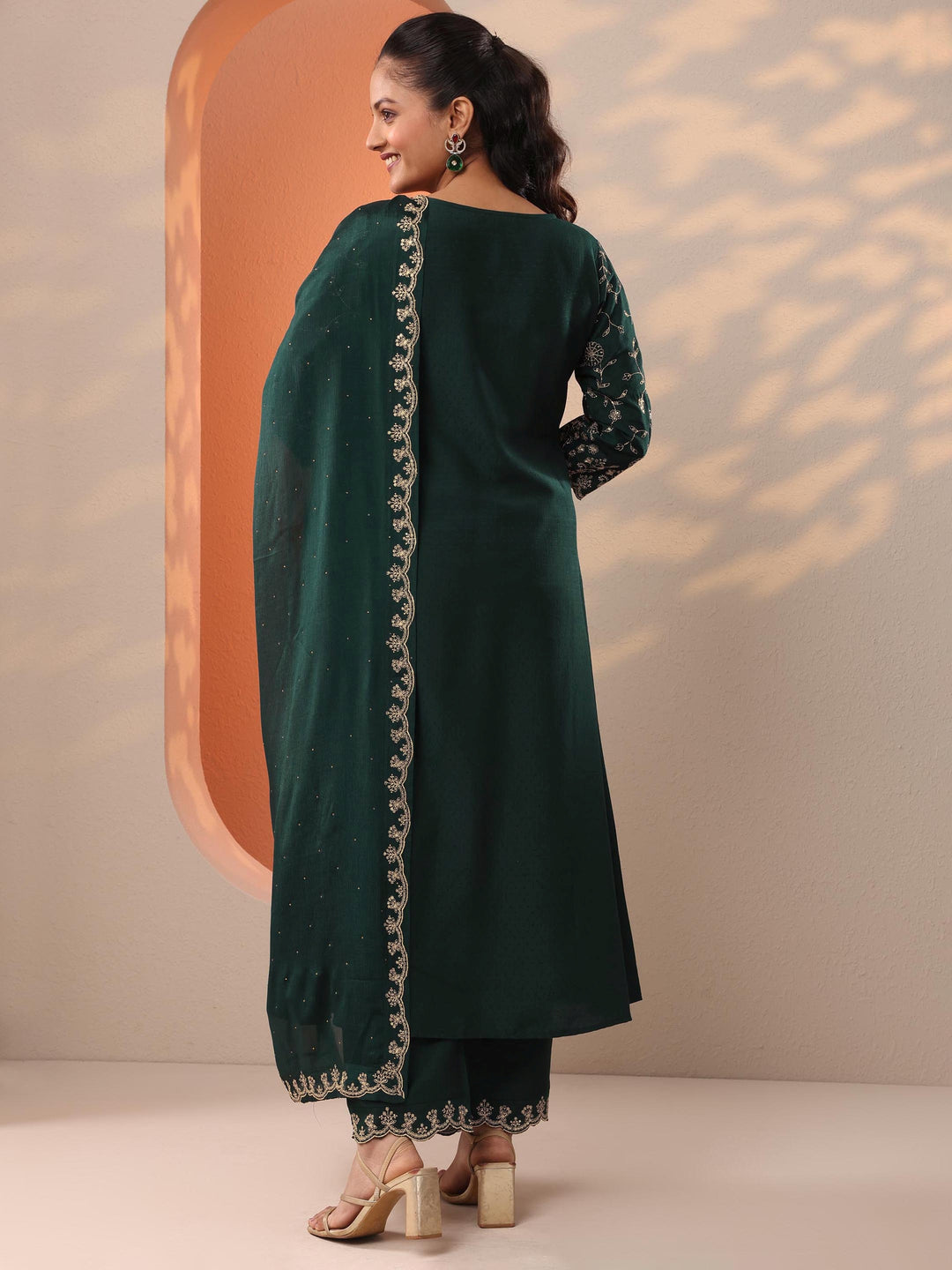  Green Embroidered Silk Blend A-Line Suit Set With Dupatta 