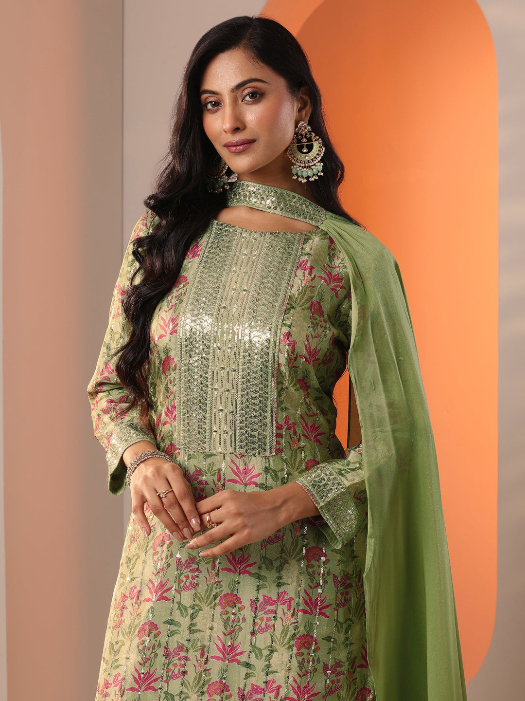  Libas Art Green Printed Silk Blend Straight Suit Set With Dupatta 