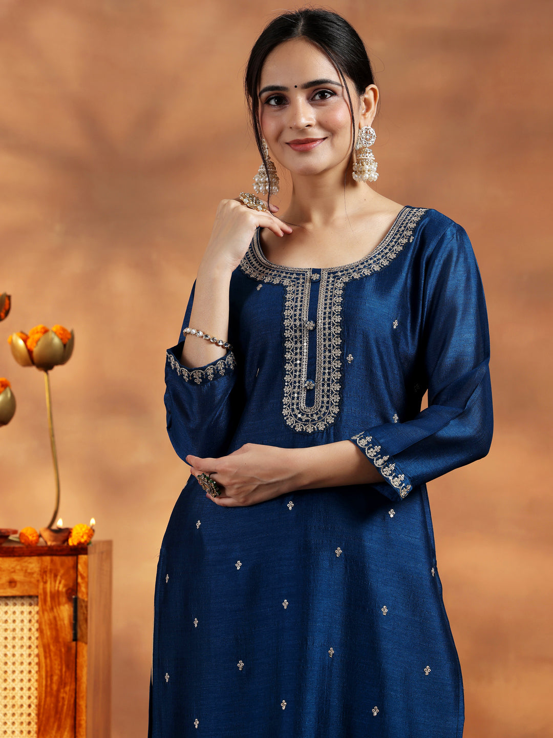 Blue Embroidered Silk Straight Kurta 