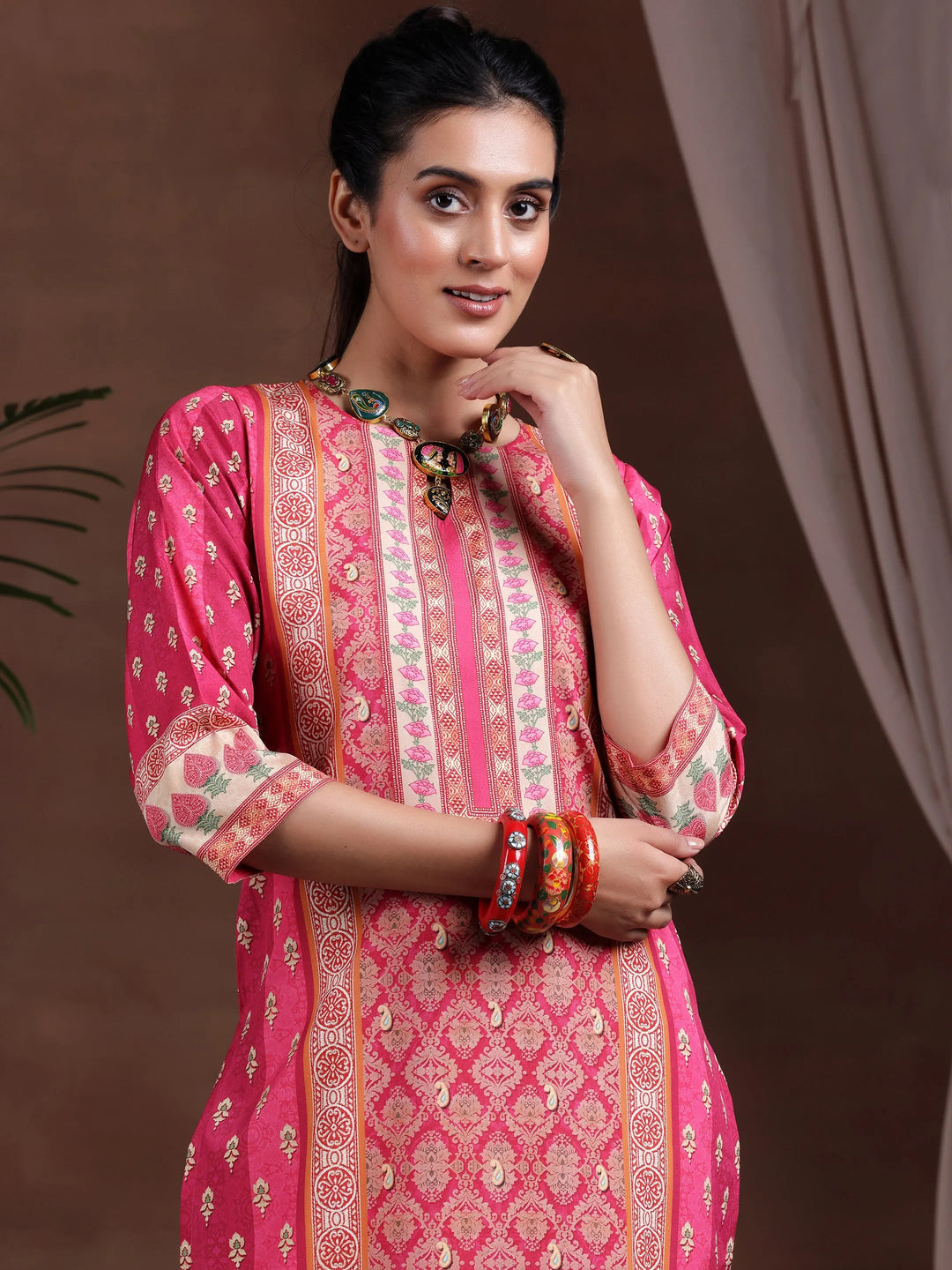  Pink Printed Crepe Straight Kurta 