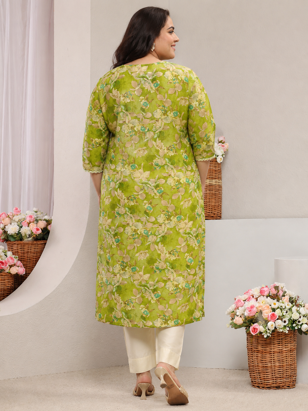  Plus Size Green Floral Printed Silk Blend Straight Kurta 