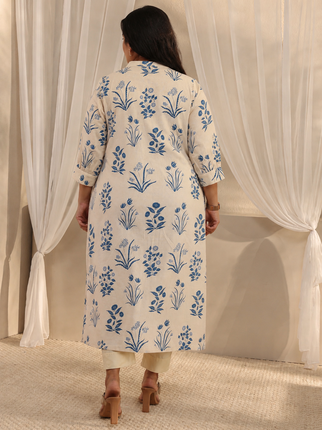  Plus Size Off White Floral Printed Cotton A-Line Kurta 