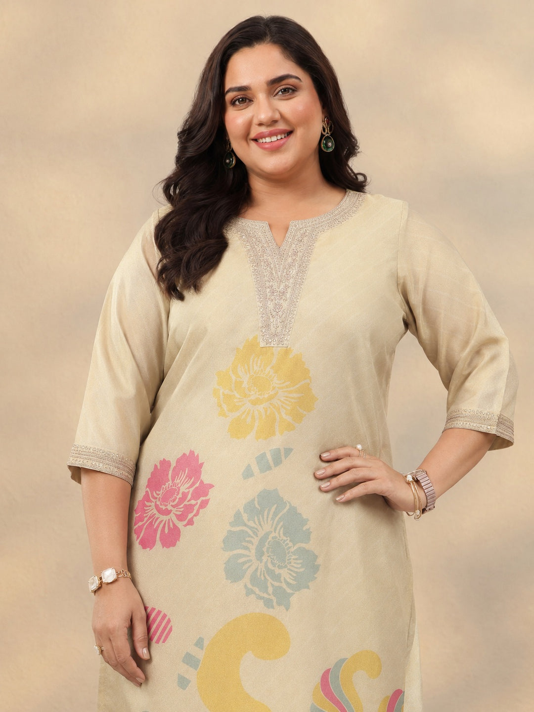  Plus Size Gold Abstract Printed Silk Blend Straight Suit Set 