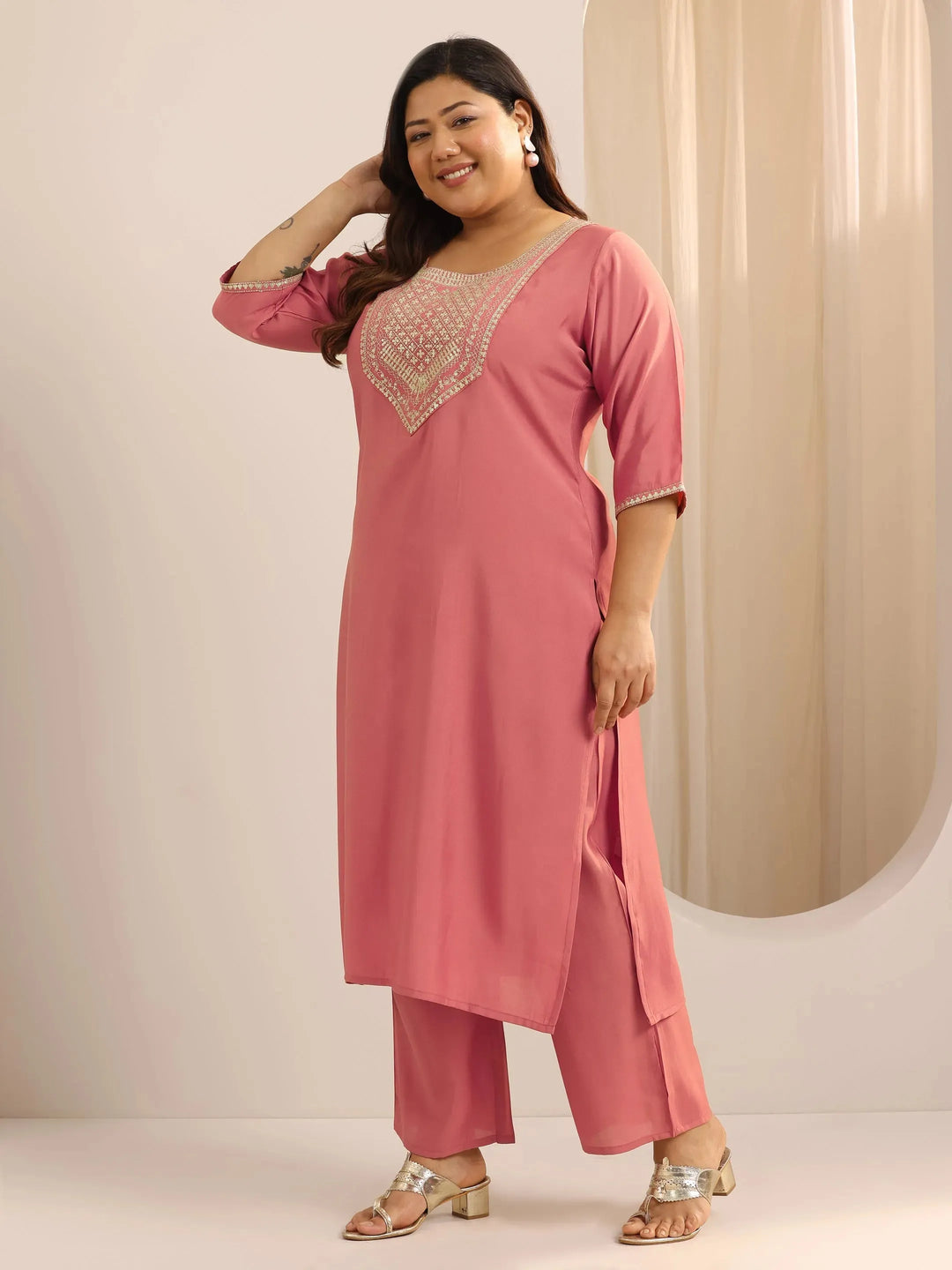 Plus Size Peach Yoke Design Silk Blend Straight Suit Set With Dupatta 