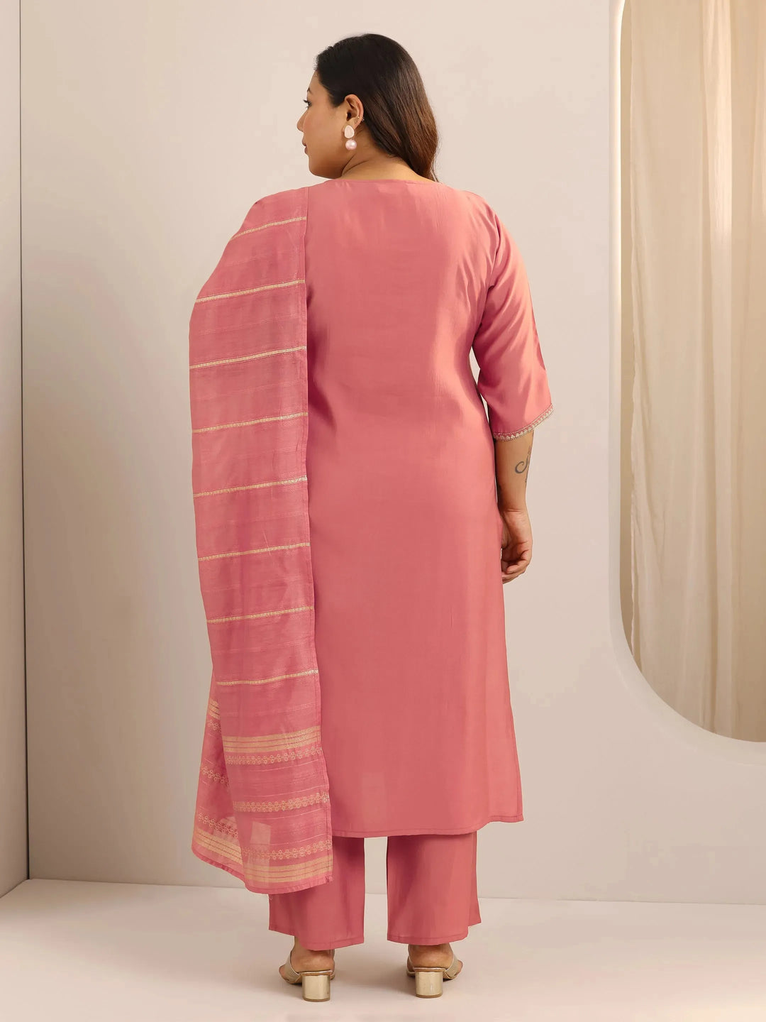  Plus Size Peach Yoke Design Silk Blend Straight Suit Set With Dupatta 