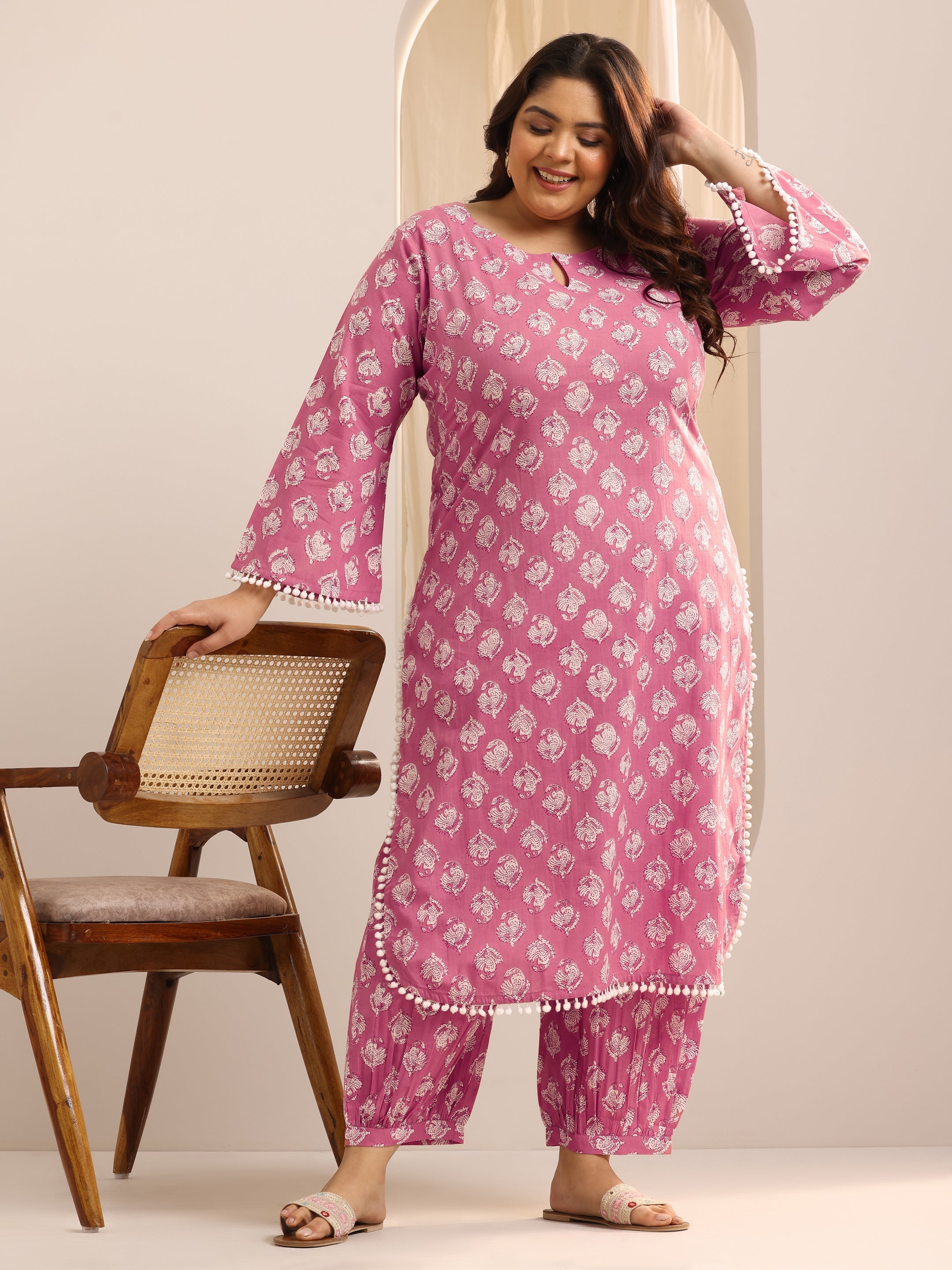 libas Plus Size Peach Printed Cotton Straight Kurta Set-picture-21