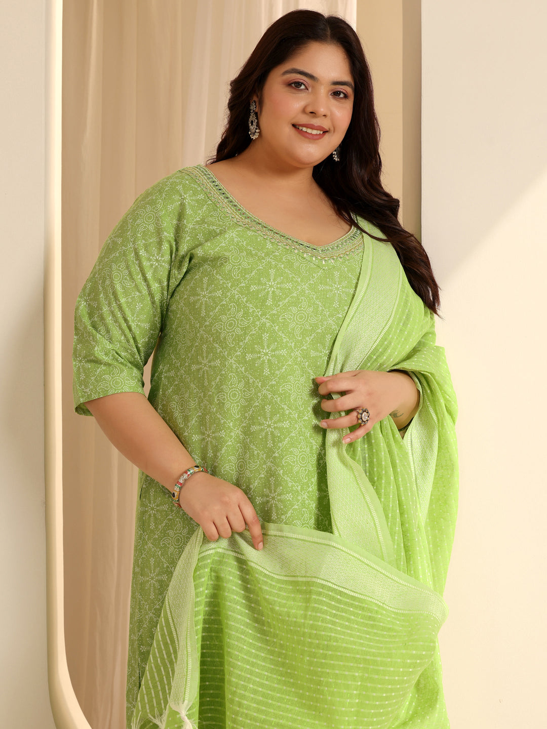  Plus Size Green Printed Cotton Blend Straight Suit Set With Dupatta 