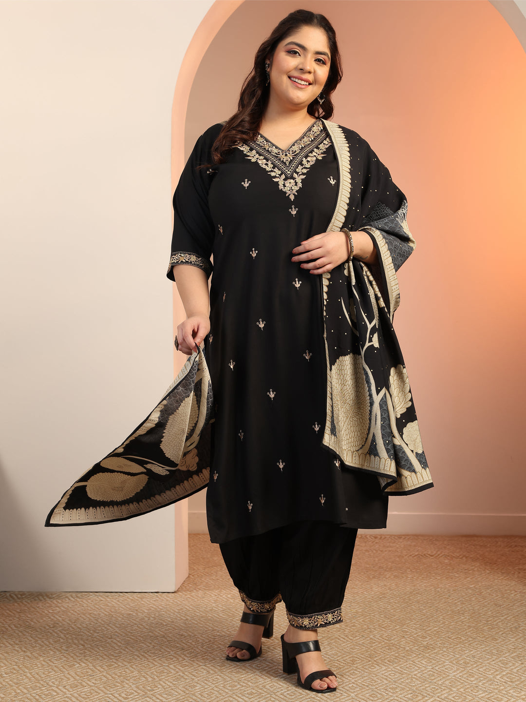  Plus Size Black Embroidered Viscose Straight Suit Set With Dupatta 