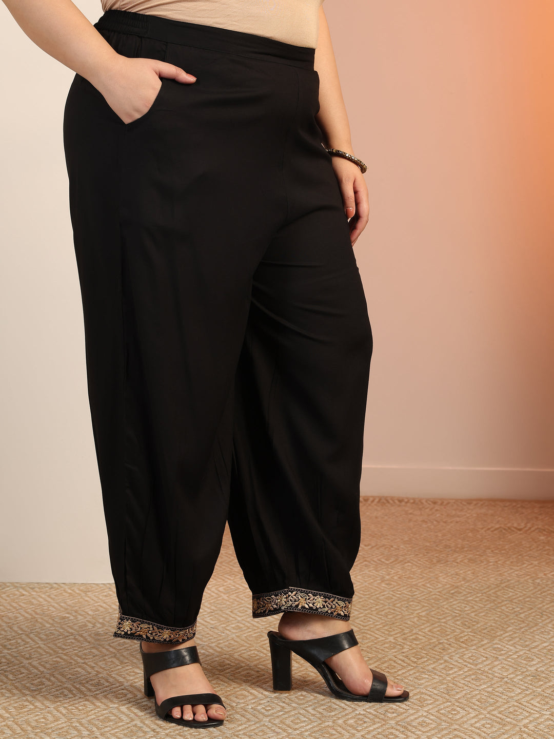  Plus Size Black Embroidered Viscose Straight Suit Set With Dupatta 