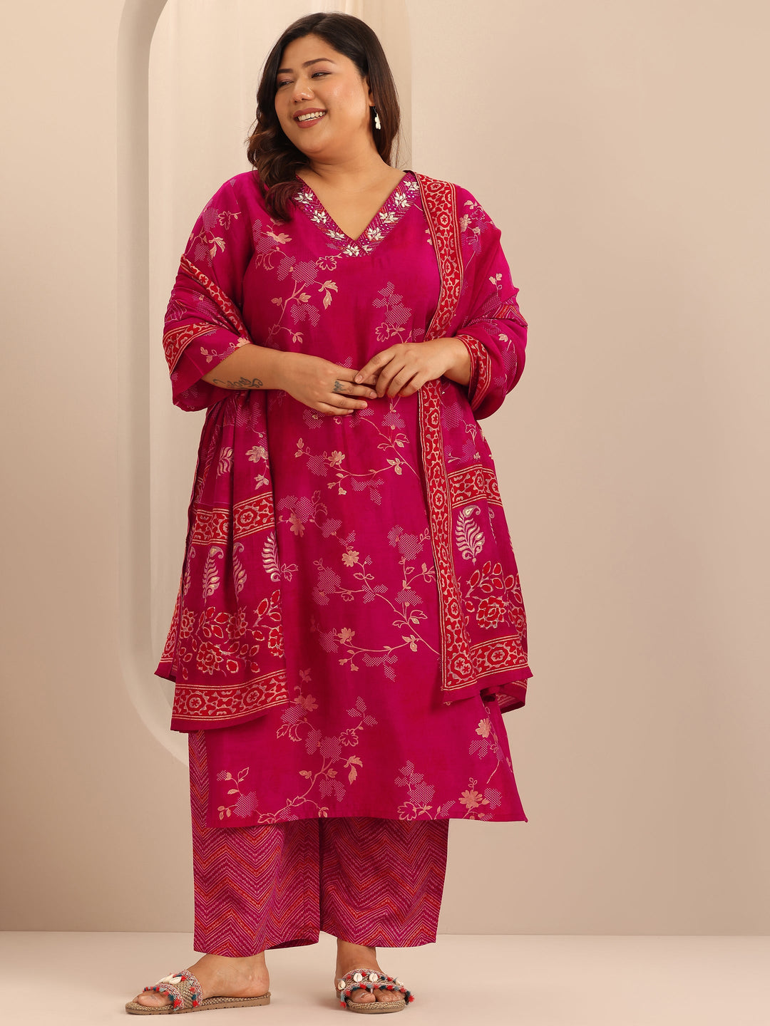  Plus Size Red Printed Silk Blend Straight Suit Set With Dupatta 
