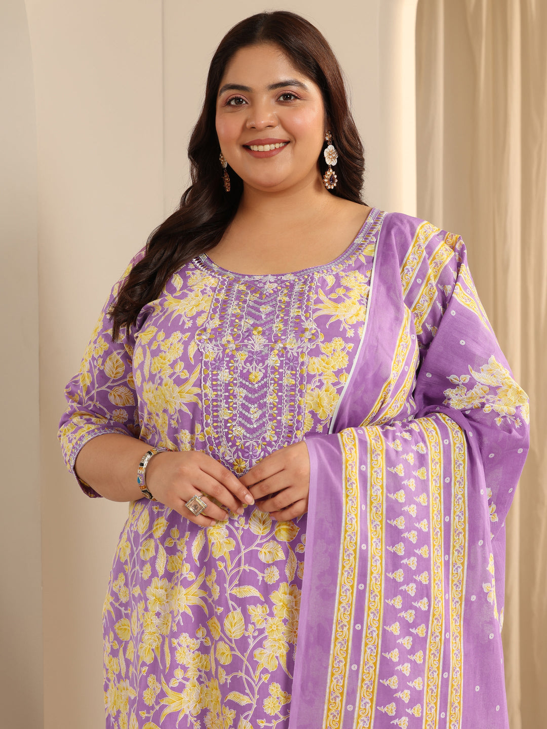  Plus Size Lavender Printed Cotton Straight Suit Set With Dupatta 