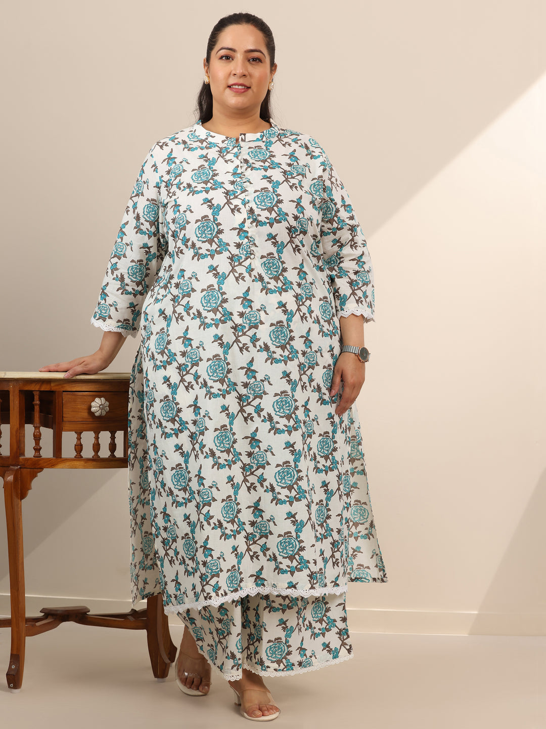  Plus Size Off White Printed Cotton Straight Kurta Set 