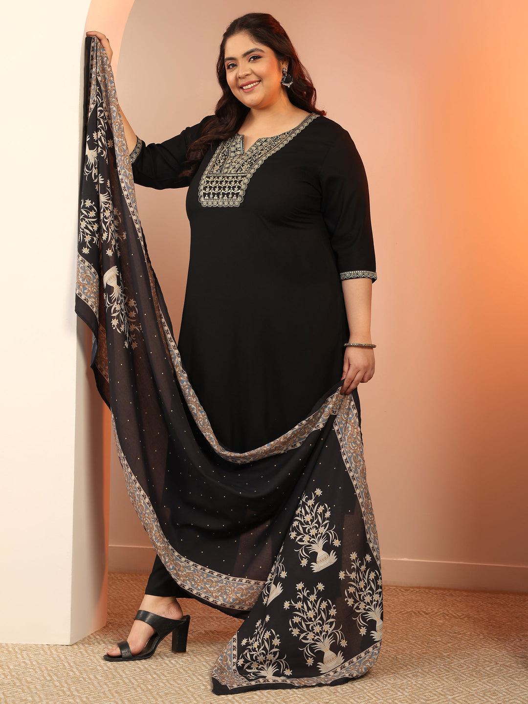  Plus Size Black Yoke Design Viscose Straight Suit Set With Dupatta 