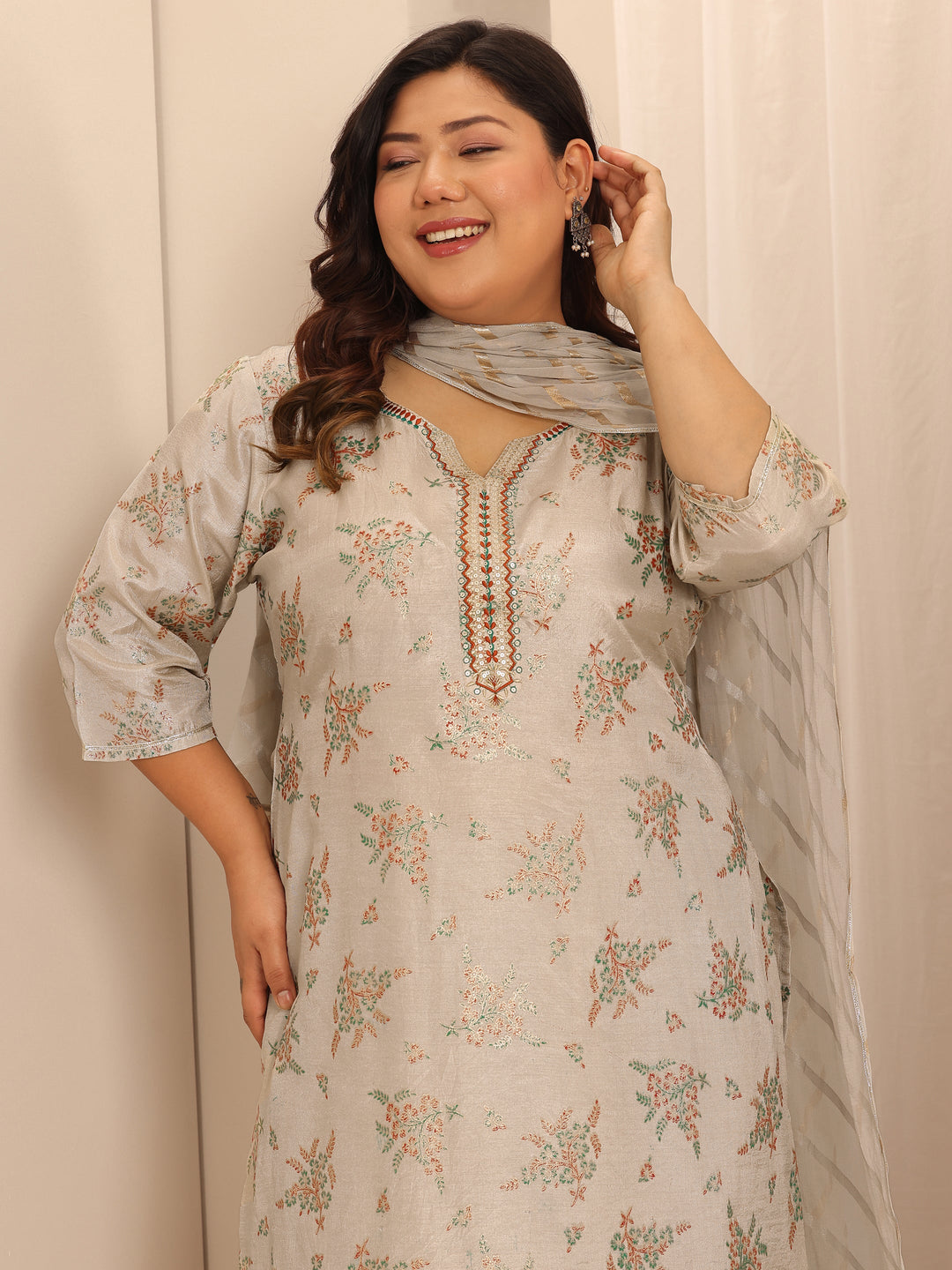  Plus Size Grey Printed Silk Blend Straight Suit Set With Dupatta 