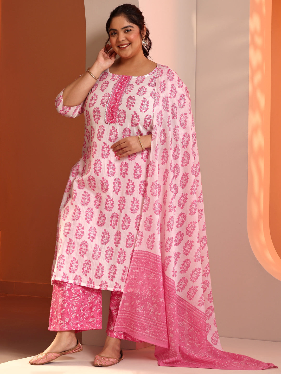  Plus Size White Floral Printed Cotton Straight Suit Set With Dupatta 