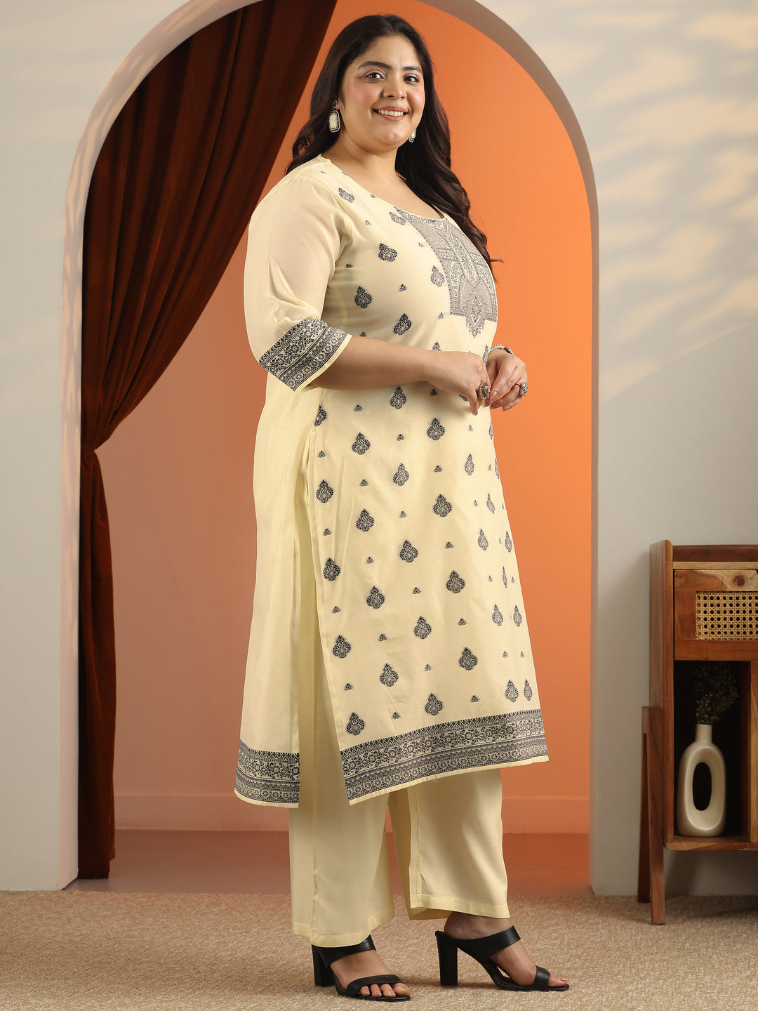  Plus Size Cream Woven Design Cotton Blend Straight Suit Set With Dupatta 