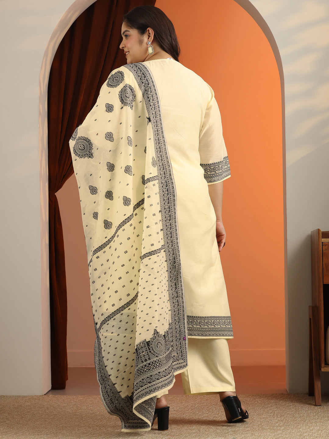  Plus Size Cream Woven Design Cotton Blend Straight Suit Set With Dupatta 