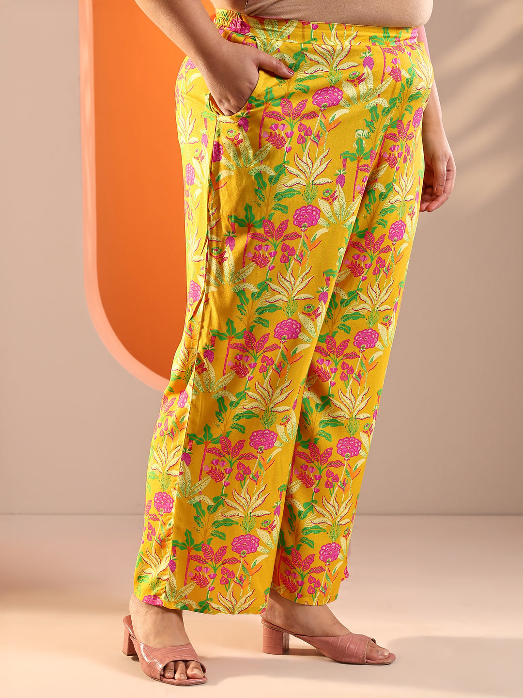  Plus Size Yellow Printed Rayon Co-Ord Sets 