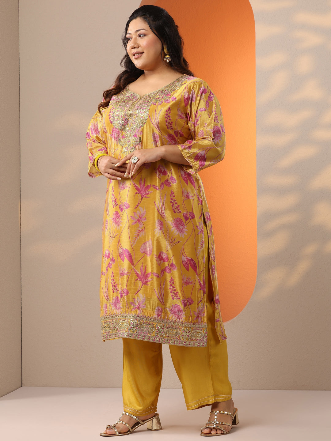 Plus Size Mustard Printed Chinon Straight Suit Set With Dupatta 